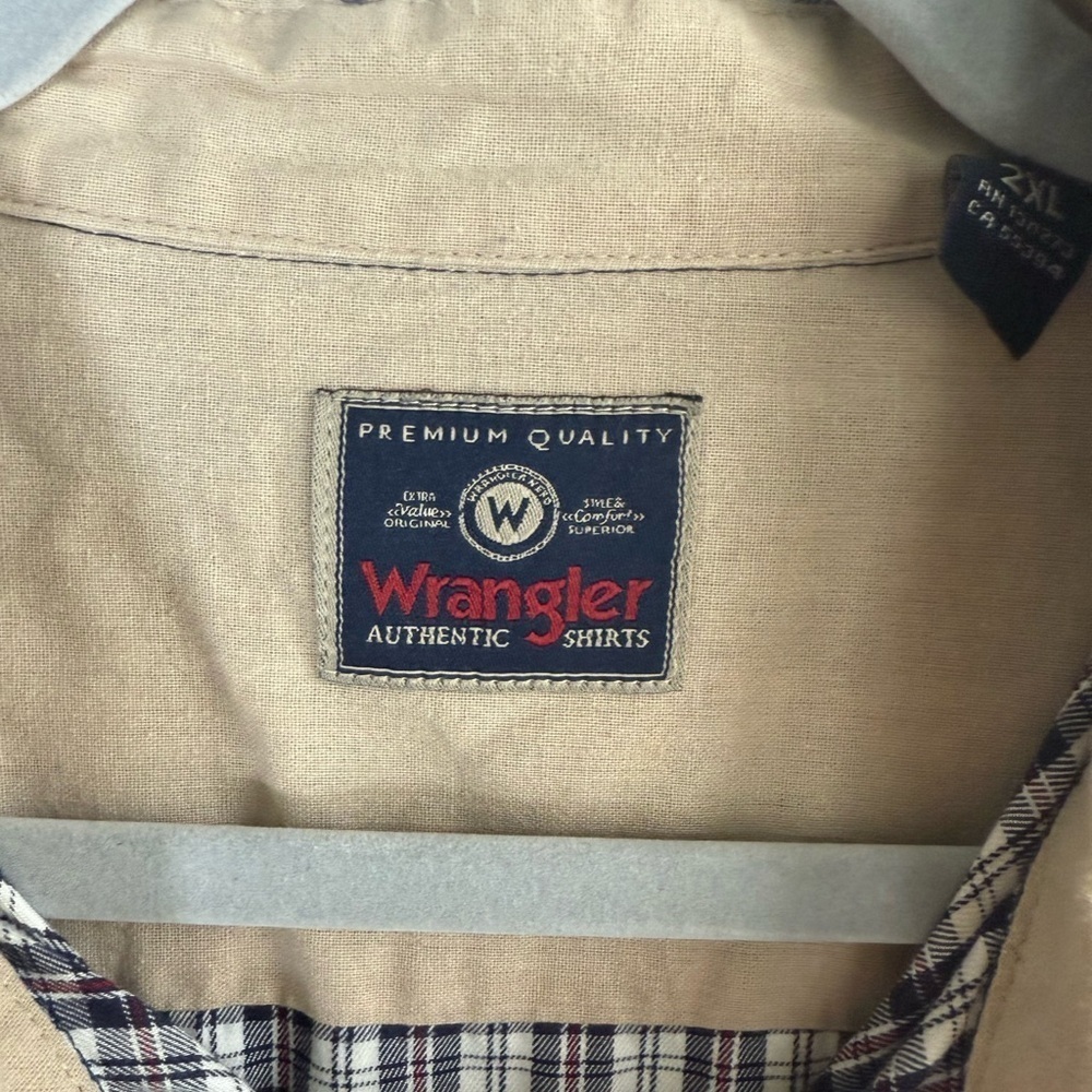 Wrangler short sleeve button • Men’s 2XL - Picture 4 of 6